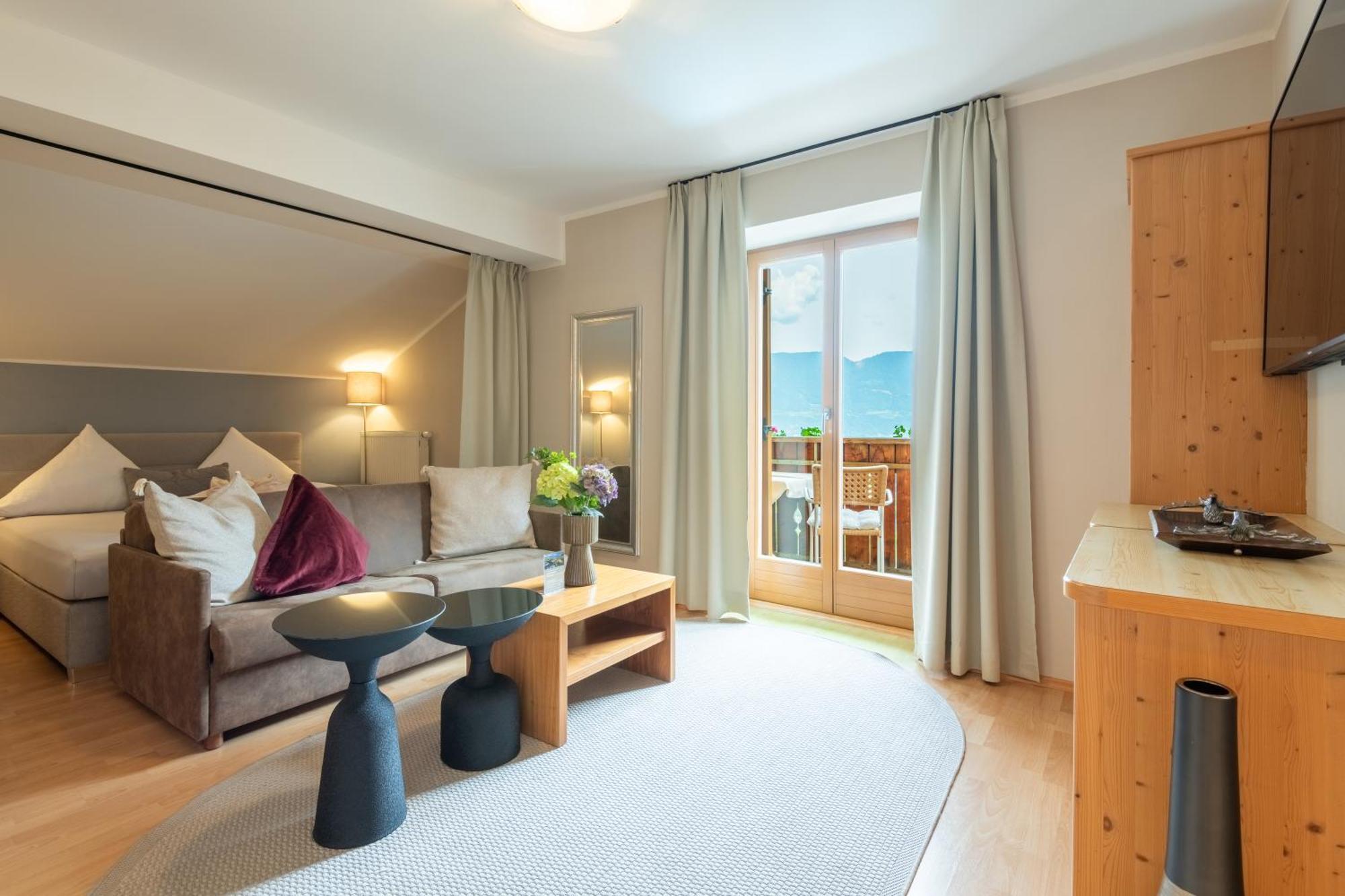 Hotel Residence Mavie Lagundo Ngoại thất bức ảnh